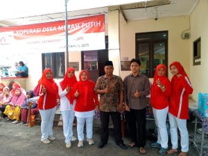 Kopdes Merah Putih Kalisapu Adakan Bazar Murah